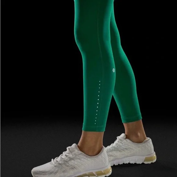 Lululemon Swift Speed High Rise 25” - size 2 - Picture 3 of 10